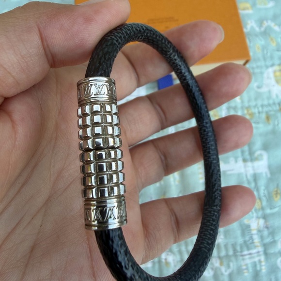 Louie Vuitton Bracelet (PRICE FIRM) - Picture 7 of 10